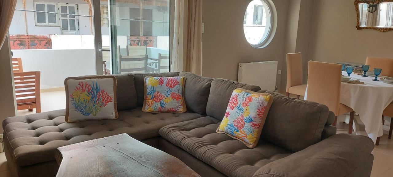 Apartamento Momenti Felici Artemida  Exterior foto
