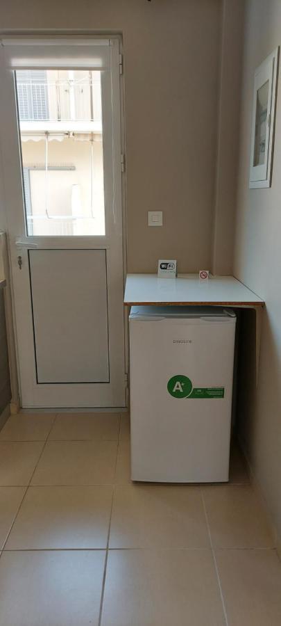 Apartamento Momenti Felici Artemida  Exterior foto